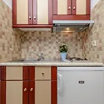 Gaitani Plaka Naxos Aparthotel