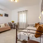 Aparthotel Gaitani Plaka Naxos Mikri Vigla