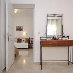 Gaitani Plaka Naxos Aparthotel